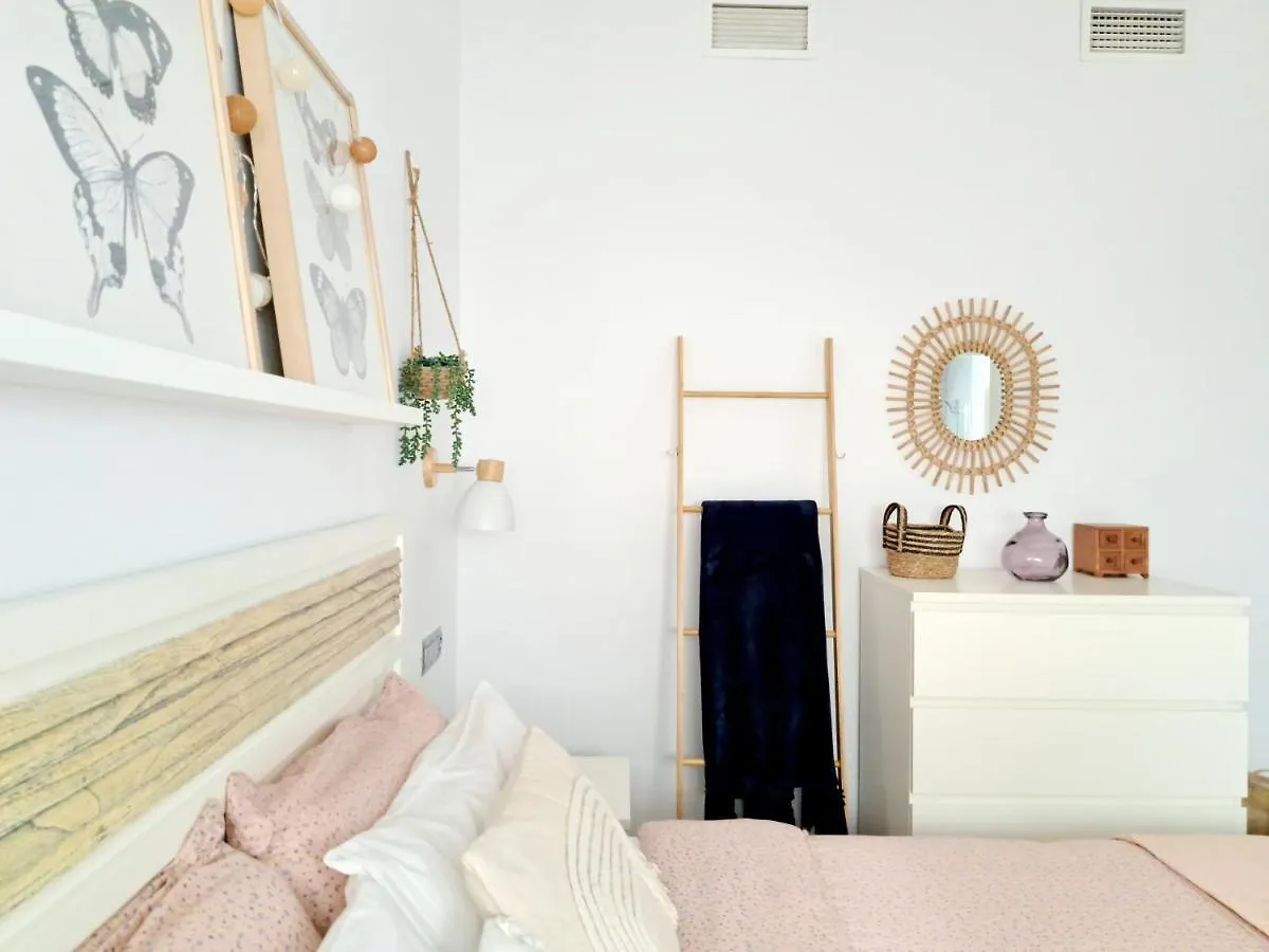 Apartamento Con Encanto Y Parking Trinidad 21 Malaga 0*,